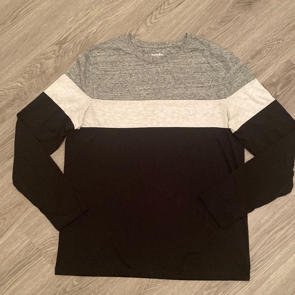 Goodfellow & Co Standard Fit T-Shirt Size L